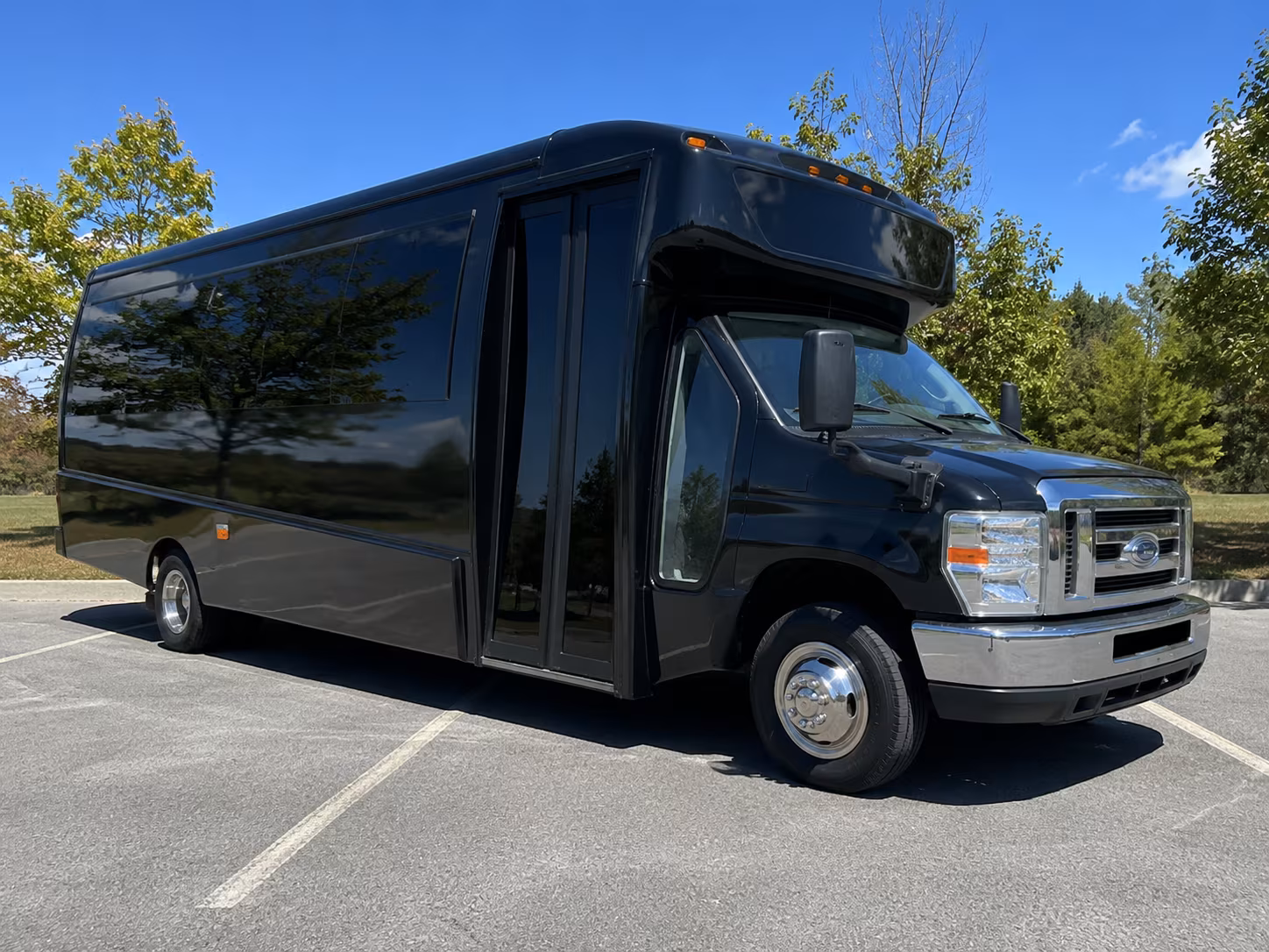 beaverton visit multiple wineries with one beaverton charter bus rental
