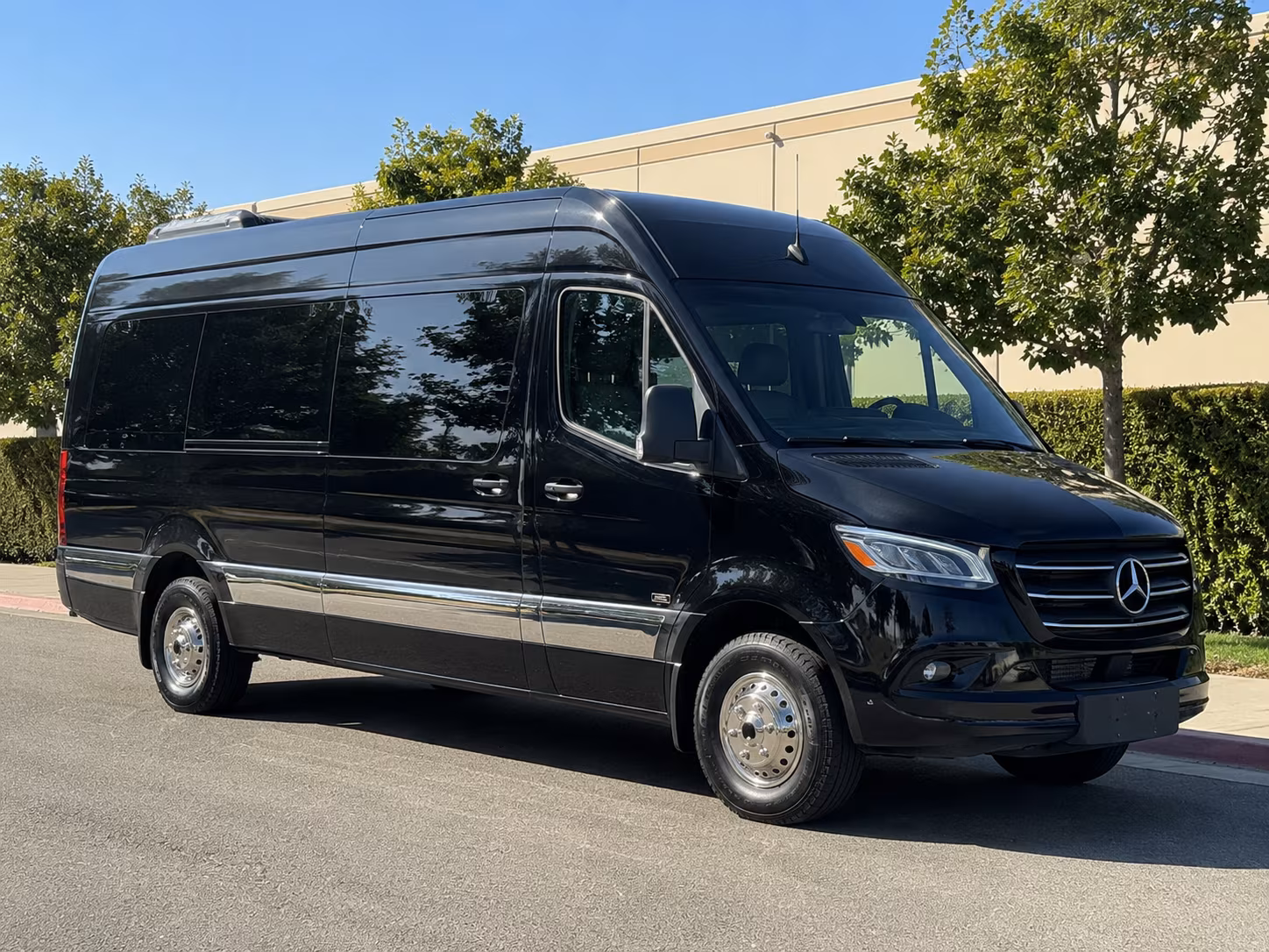 lake oswego group airport transfers in lake oswego