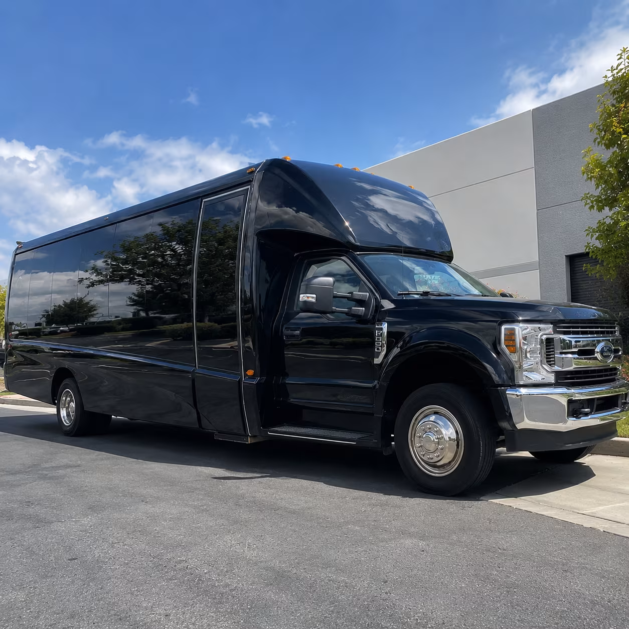 salem concert and festival bus rentals